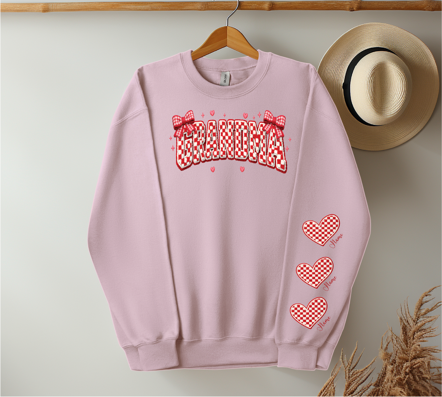 Checkered Red & White Title - Up to 6 Names - Light Pink Color