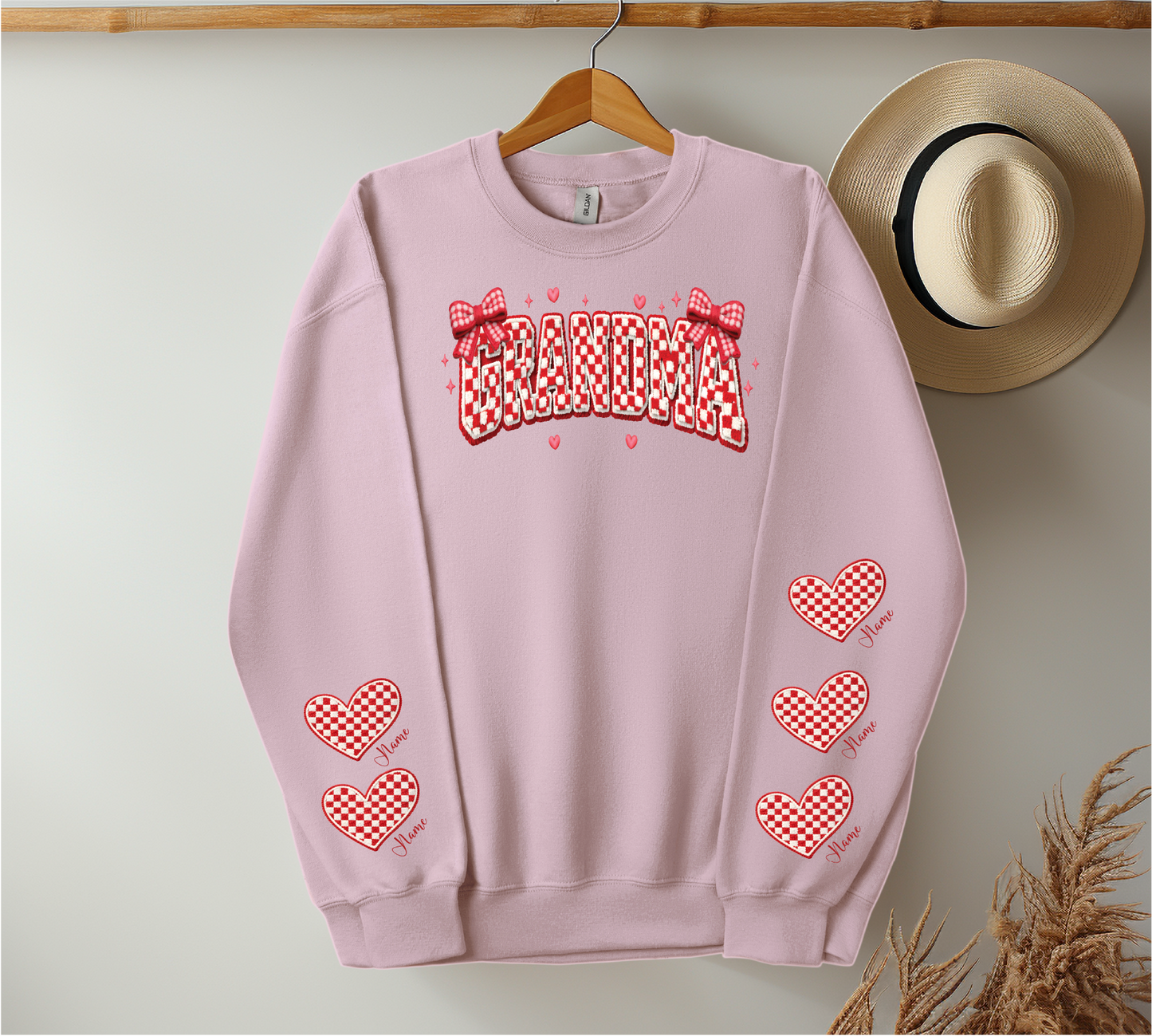 Checkered Red & White Title - Up to 6 Names - Light Pink Color