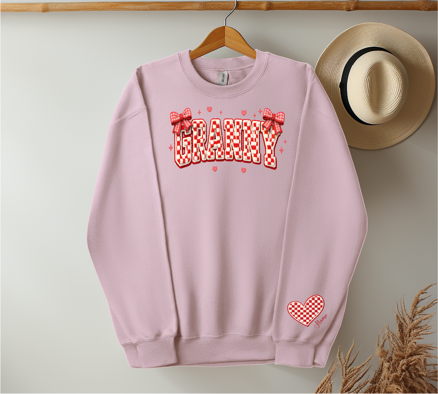 Checkered Red & White Title - Up to 6 Names - Light Pink Color