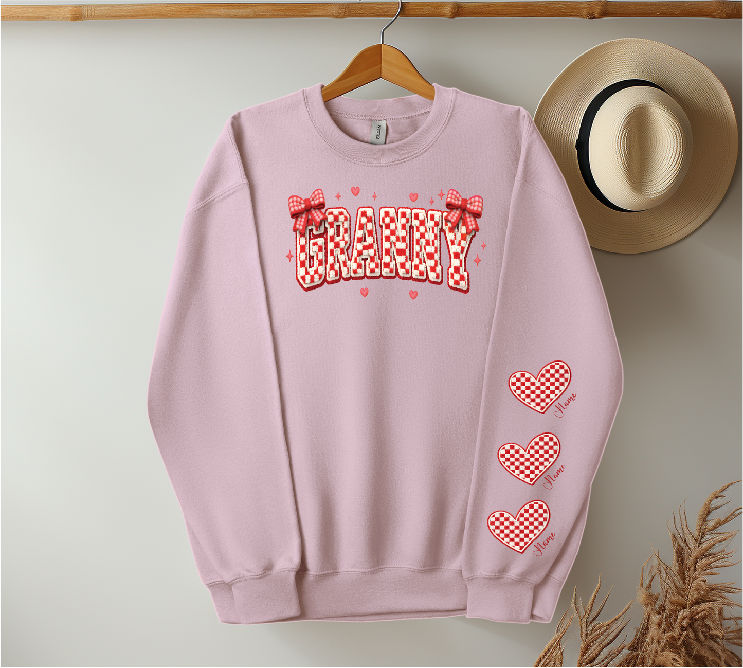 Checkered Red & White Title - Up to 6 Names - Light Pink Color