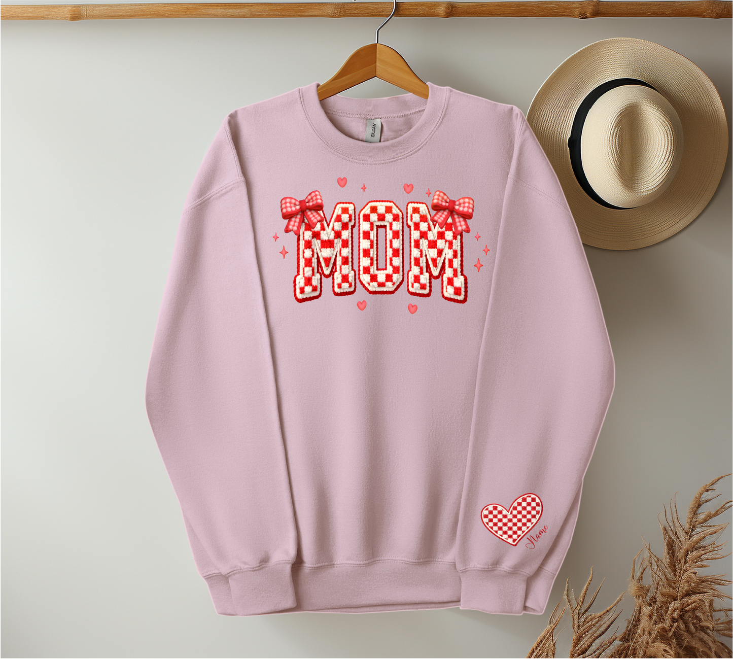 Checkered Red & White Title - Up to 6 Names - Light Pink Color