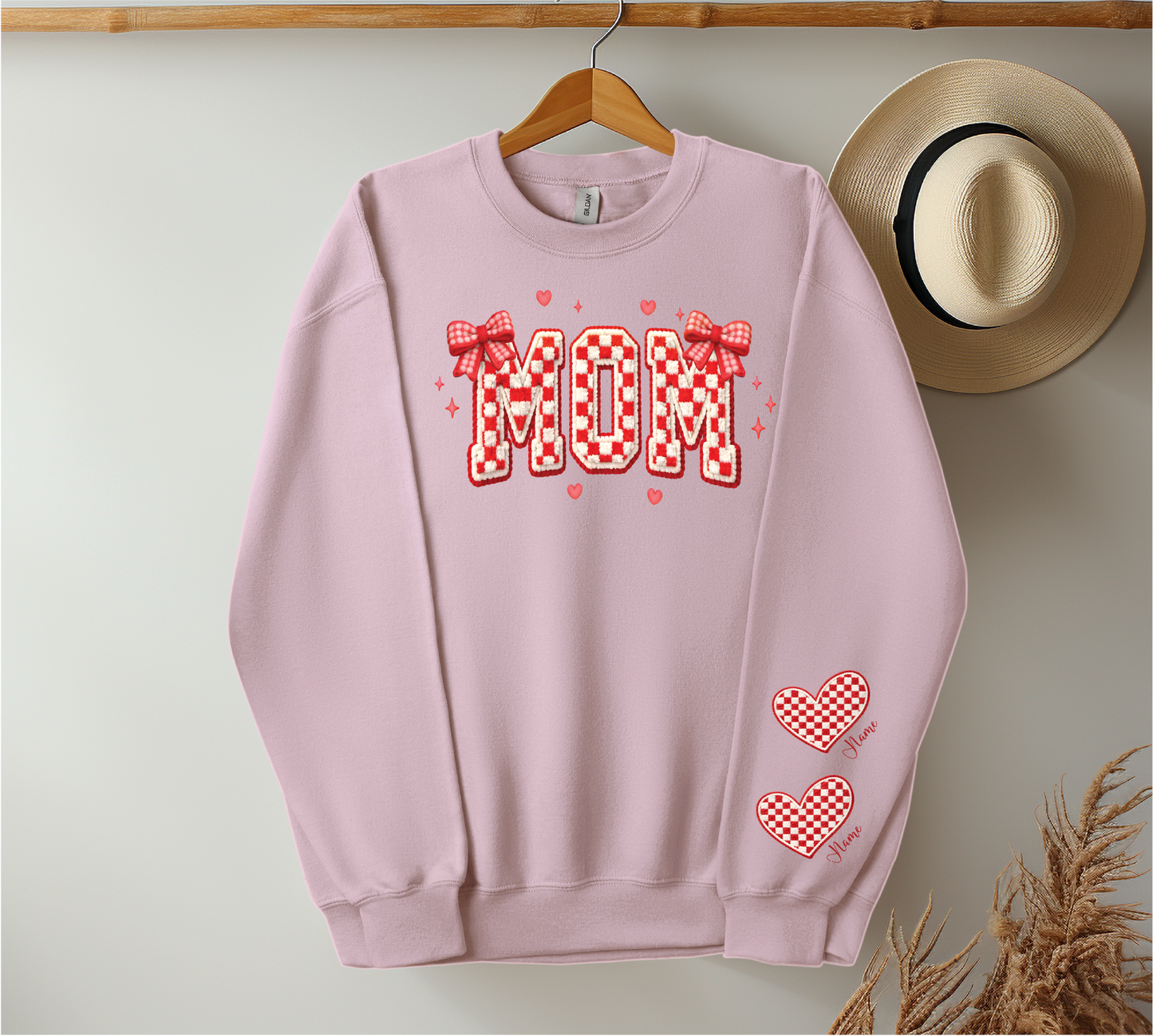 Checkered Red & White Title - Up to 6 Names - Light Pink Color