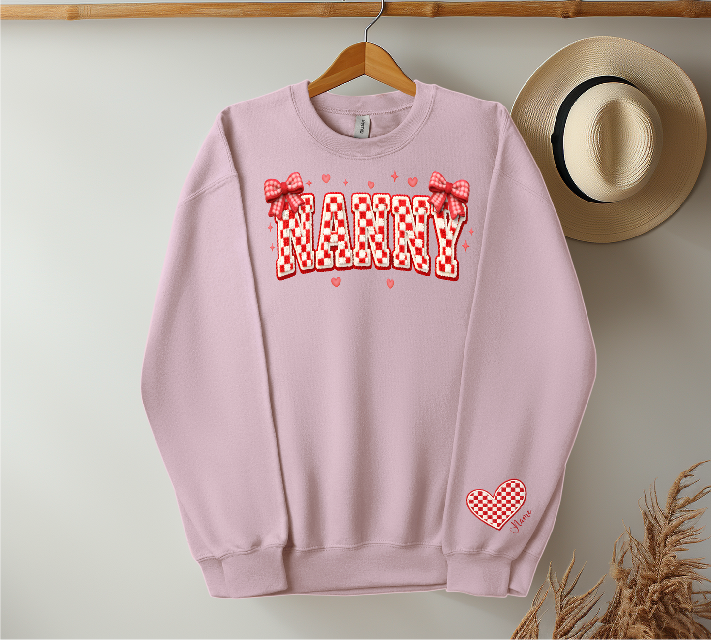 Checkered Red & White Title - Up to 6 Names - Light Pink Color